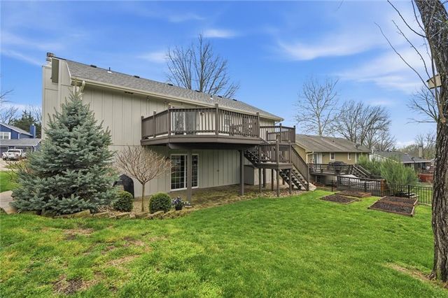 10230 NW 57th Street, Kansas City, MO 64152