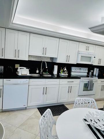 4900 N Ocean Boulevard 517, Lauderdale-By-The-Sea # 517, Lauderdale By The Sea, FL 33308
