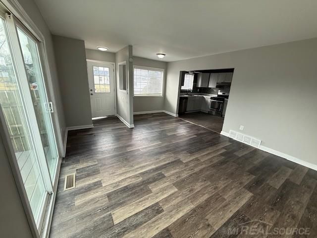 58782 Chennault Drive, New Haven, MI 48048