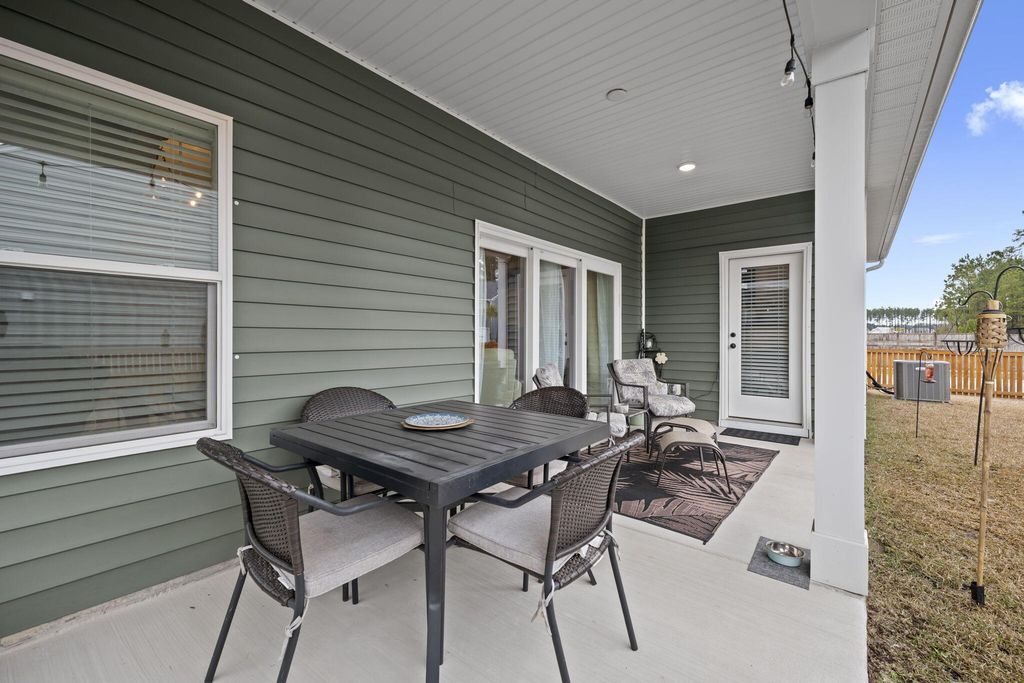 Image 27 of property listing at 4318 Harmony Creek Road, Summerville, SC 29485