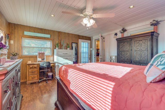 2104 Osborne Street, Bristol, VA 24201