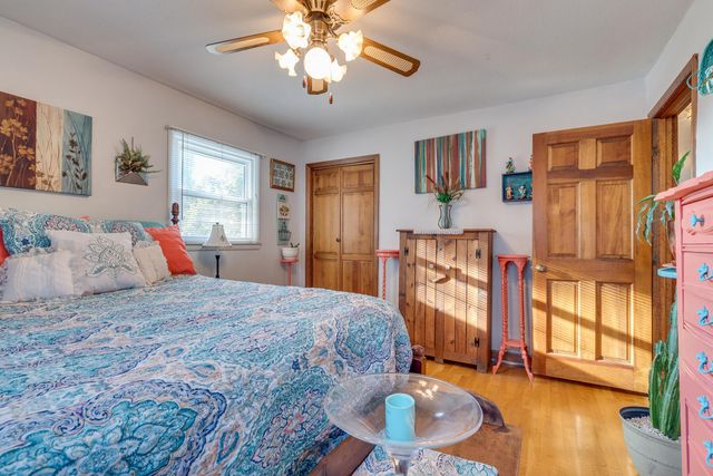 2104 Osborne Street, Bristol, VA 24201