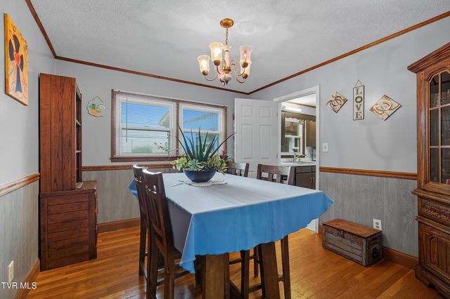 2104 Osborne Street, Bristol, VA 24201