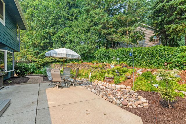 13423 Dominica Way, Apple Valley, MN 55124
