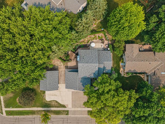 13423 Dominica Way, Apple Valley, MN 55124
