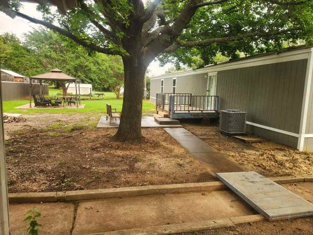 77 Rayburn Drive, Gordonville, TX 76245