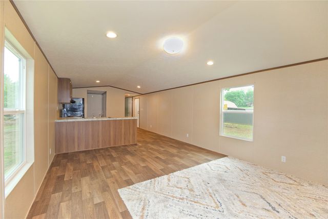 77 Rayburn Drive, Gordonville, TX 76245