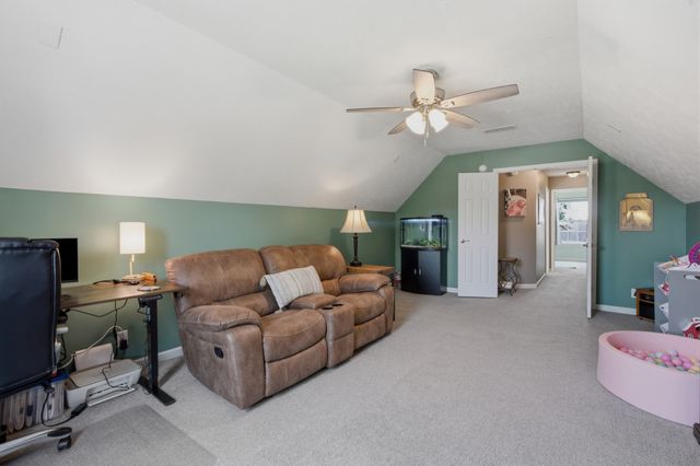 3317 Cornerstone Dr, Murfreesboro, TN 37128