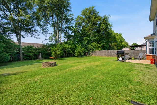 3317 Cornerstone Dr, Murfreesboro, TN 37128