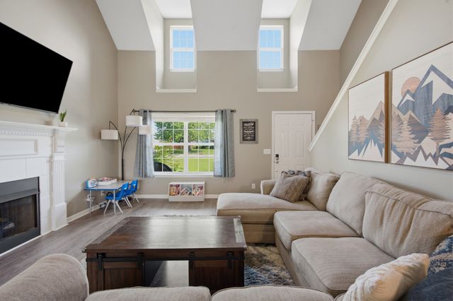 3317 Cornerstone Dr, Murfreesboro, TN 37128