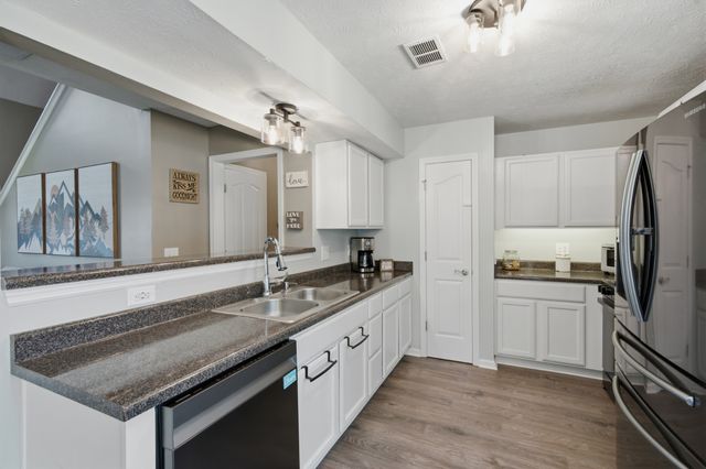 3317 Cornerstone Dr, Murfreesboro, TN 37128