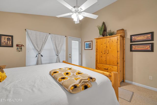 531 Tanasi Tr, Pigeon Forge, TN 37863