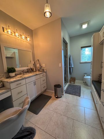 860 RIDGEPOINTE DRIVE, Fairbanks, AK 99709