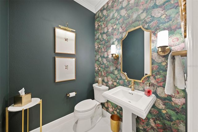 16404 CORNWALL LANE, Bradenton, FL 34202