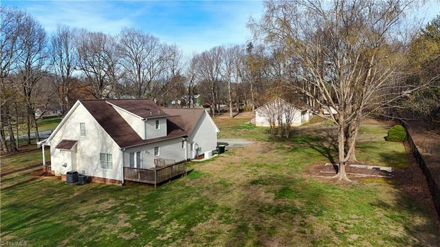 8570 Linville Road, Oak Ridge, NC 27310