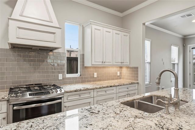 4307 Allen Street, Houston, TX 77007