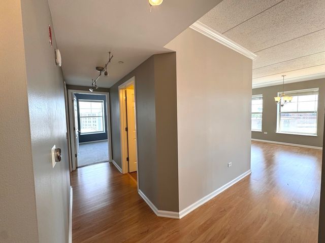 656 Pearson Street 701C, Des Plaines, IL 60016