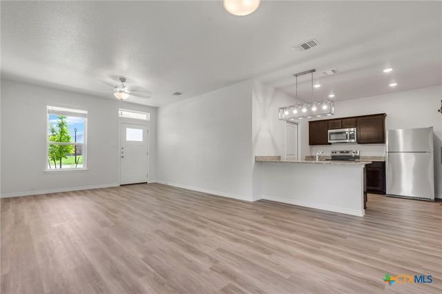 1118 Zora Drive B, Temple, TX 76504