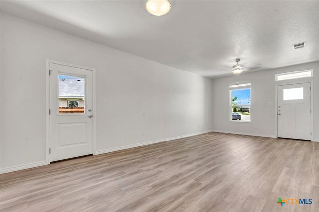 1118 Zora Drive B, Temple, TX 76504