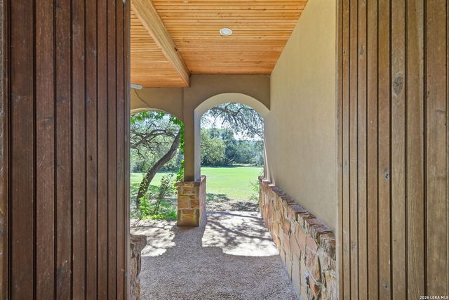 988 COYOTE RIDGE, Spring Branch, TX 78070