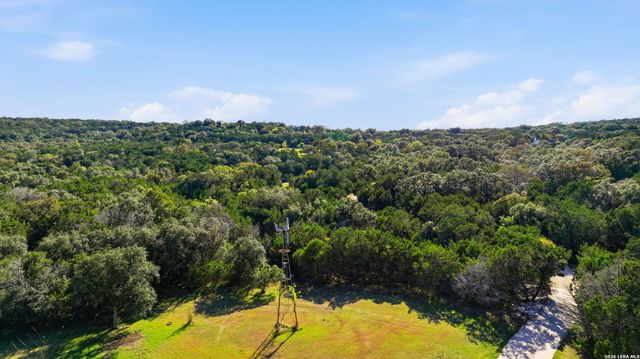 988 COYOTE RIDGE, Spring Branch, TX 78070
