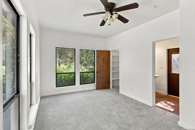 988 COYOTE RIDGE, Spring Branch, TX 78070