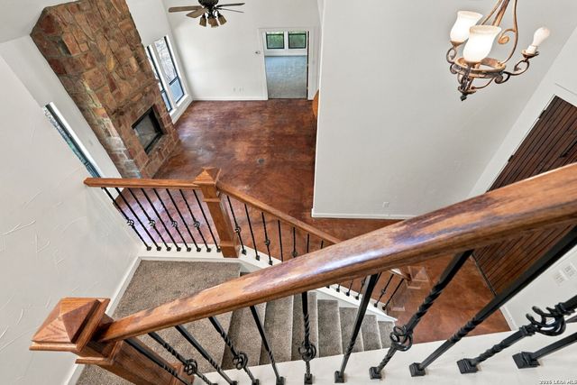 988 COYOTE RIDGE, Spring Branch, TX 78070