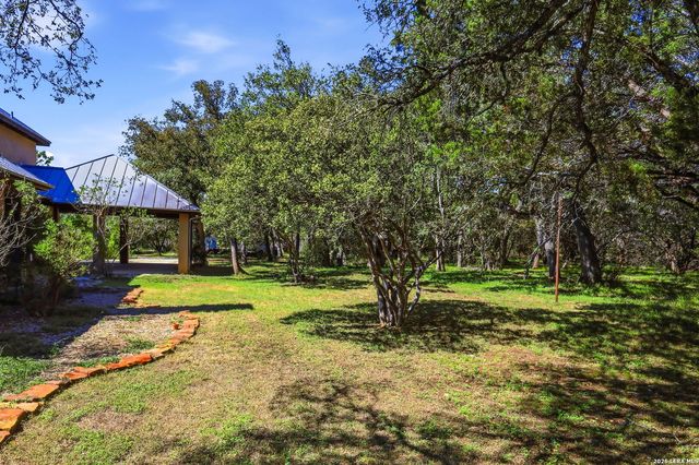 988 COYOTE RIDGE, Spring Branch, TX 78070