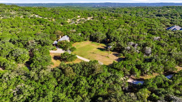 988 COYOTE RIDGE, Spring Branch, TX 78070