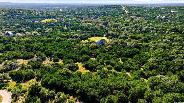 988 COYOTE RIDGE, Spring Branch, TX 78070