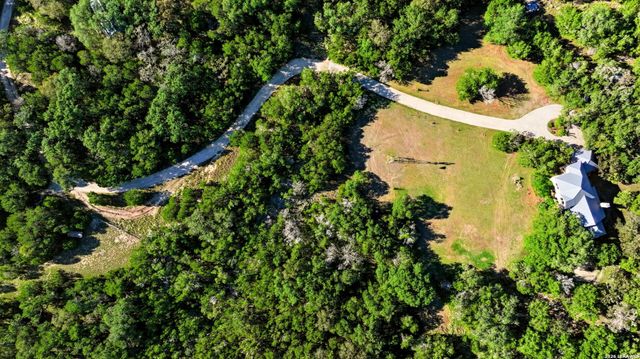 988 COYOTE RIDGE, Spring Branch, TX 78070