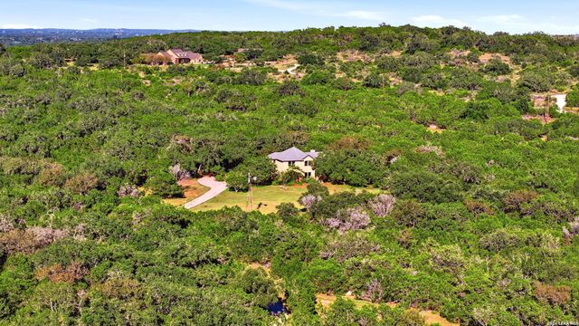 988 COYOTE RIDGE, Spring Branch, TX 78070