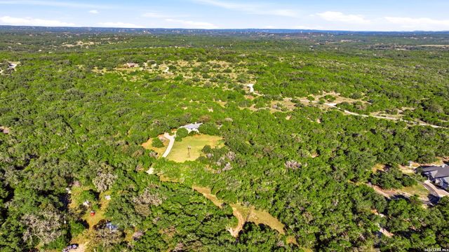 988 COYOTE RIDGE, Spring Branch, TX 78070