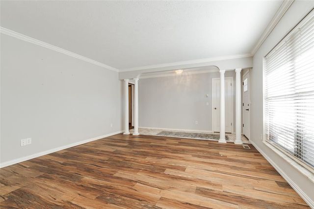 10033 Henderson Drive, Oklahoma City, OK 73139