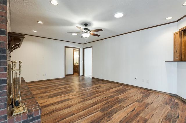 10033 Henderson Drive, Oklahoma City, OK 73139