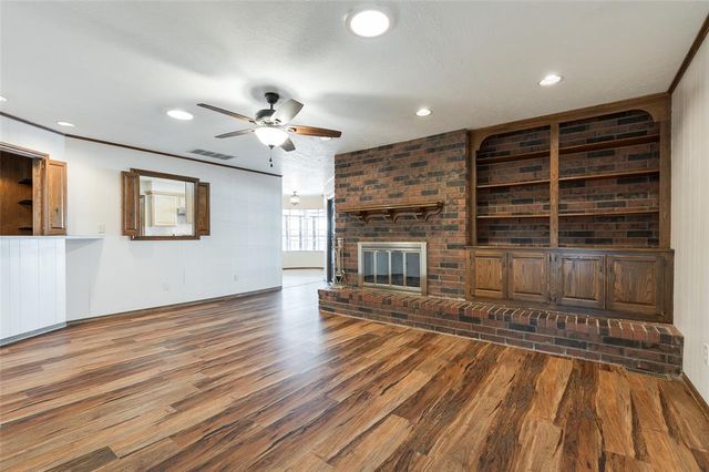 10033 Henderson Drive, Oklahoma City, OK 73139