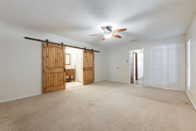 10033 Henderson Drive, Oklahoma City, OK 73139