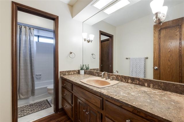 10033 Henderson Drive, Oklahoma City, OK 73139