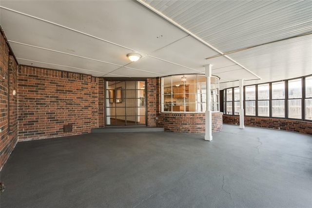 10033 Henderson Drive, Oklahoma City, OK 73139