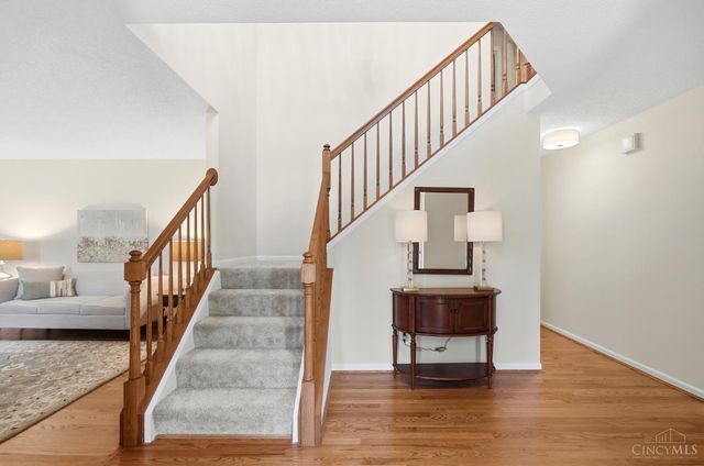 5273 Greenhouse Drive, Mason, OH 45040
