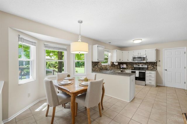 5273 Greenhouse Drive, Mason, OH 45040