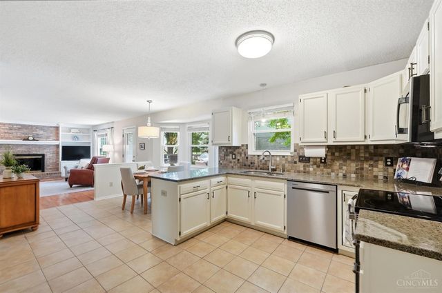 5273 Greenhouse Drive, Mason, OH 45040