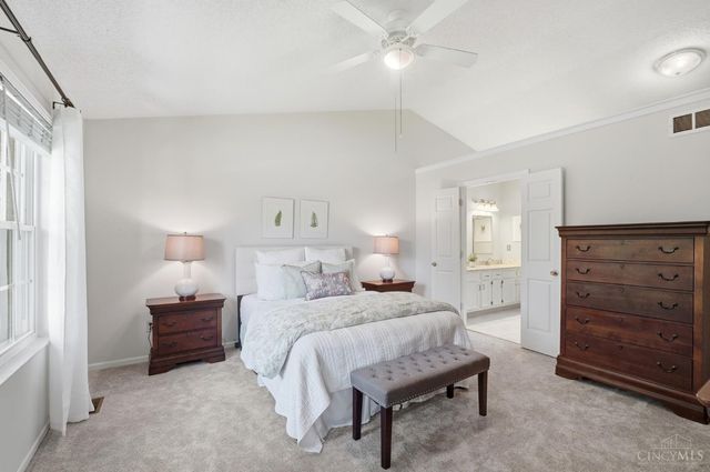 5273 Greenhouse Drive, Mason, OH 45040