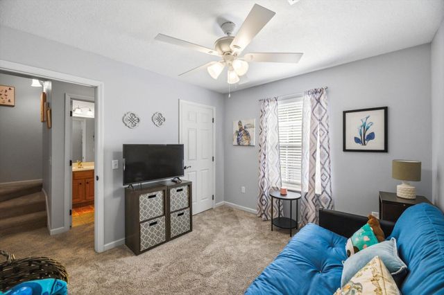 404 Ashbury Circle, Sweetwater, TN 37874