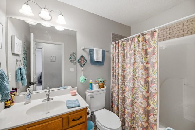 404 Ashbury Circle, Sweetwater, TN 37874