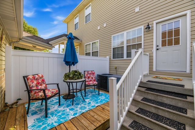 404 Ashbury Circle, Sweetwater, TN 37874