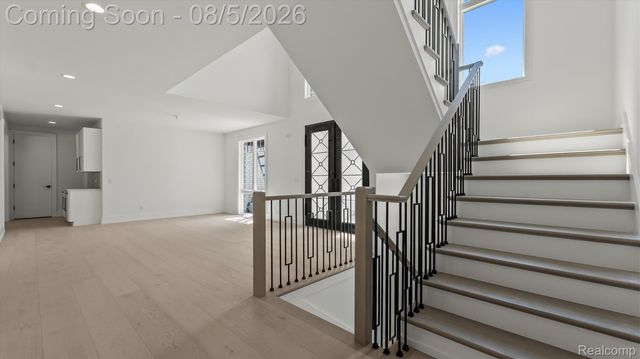 158 Enclave Court, Rochester Hills, MI 48306