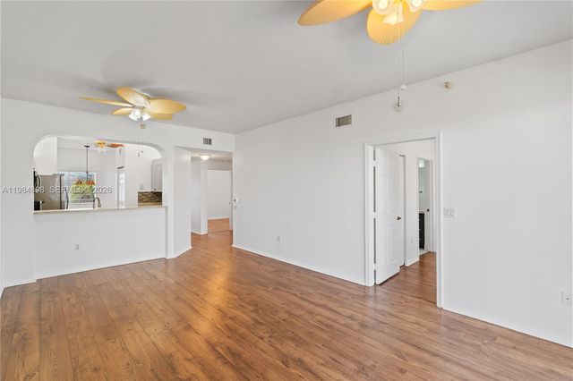 7647 Southampton Ter 314, Tamarac, FL 33321