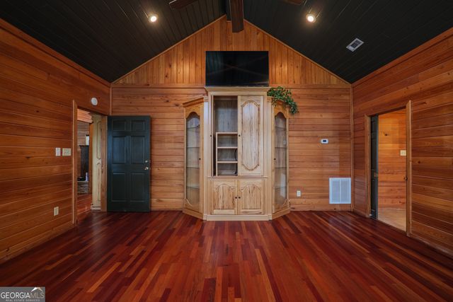 4899 Hickory Grove Road N, Valdosta, GA 31606