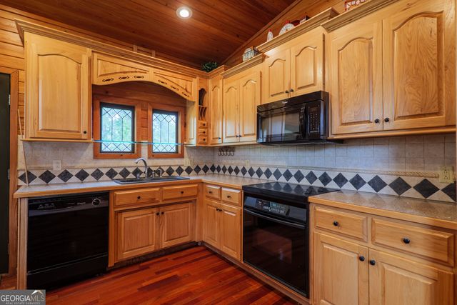 4899 Hickory Grove Road N, Valdosta, GA 31606